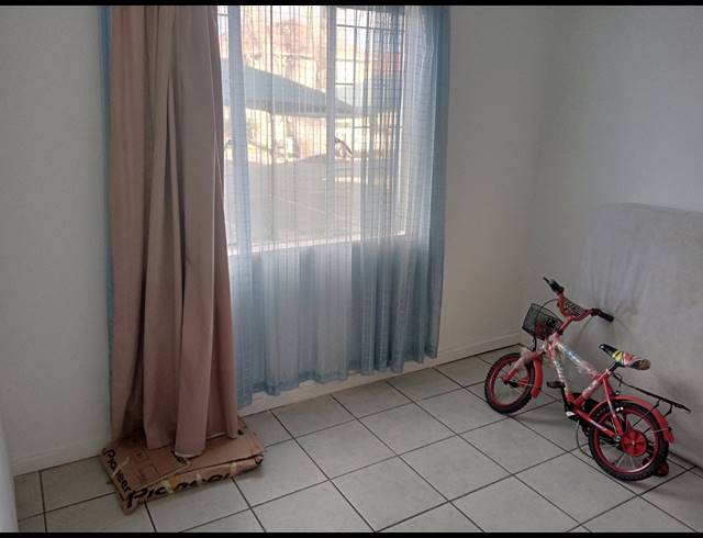2 BEDROOM SECTIONAL TITLE FOR SALE IN COMET
